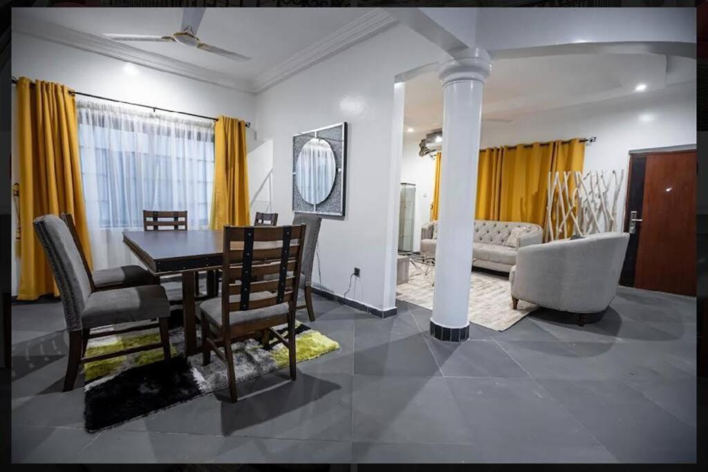 Cozy Penthouse ,Accra Ghana Owuraman Dış mekan fotoğraf